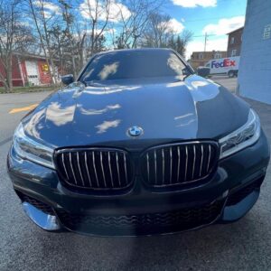 2017 BMW – 4-Door Sedan