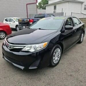 2014 Toyota Camry – 4-Door Sedan