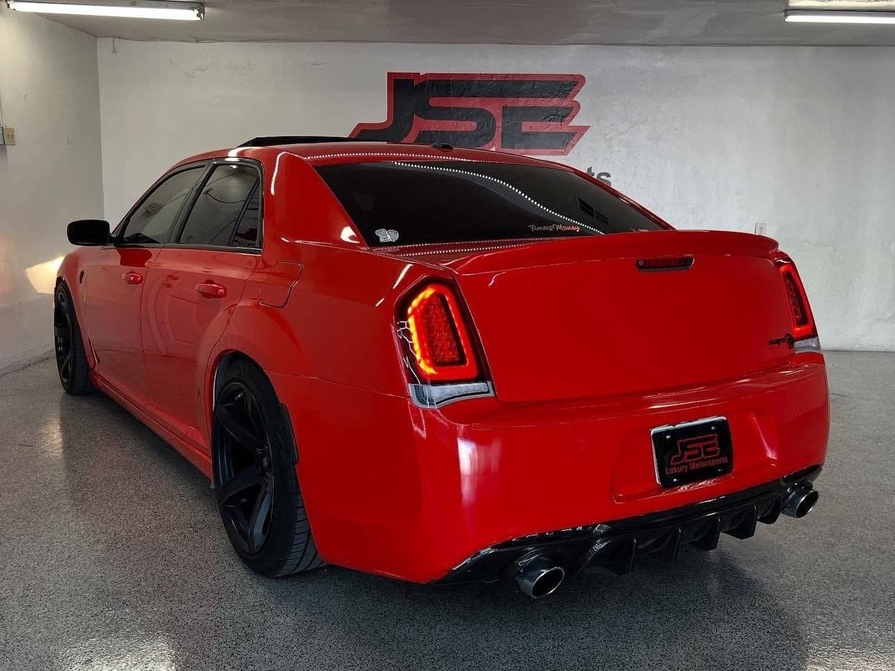 2012 Chrysler 300 SRT Hellcat – Supercharged 6.2L | 717 HP | - Image 5