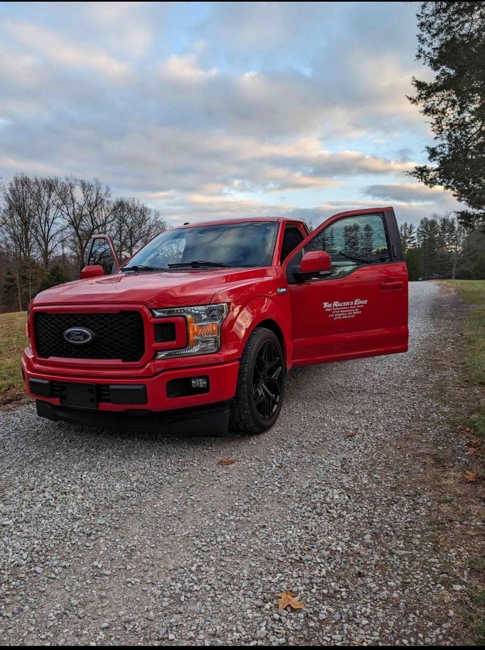 Ford F-150 Supercharged V8 – Race Red (10,100 Miles)