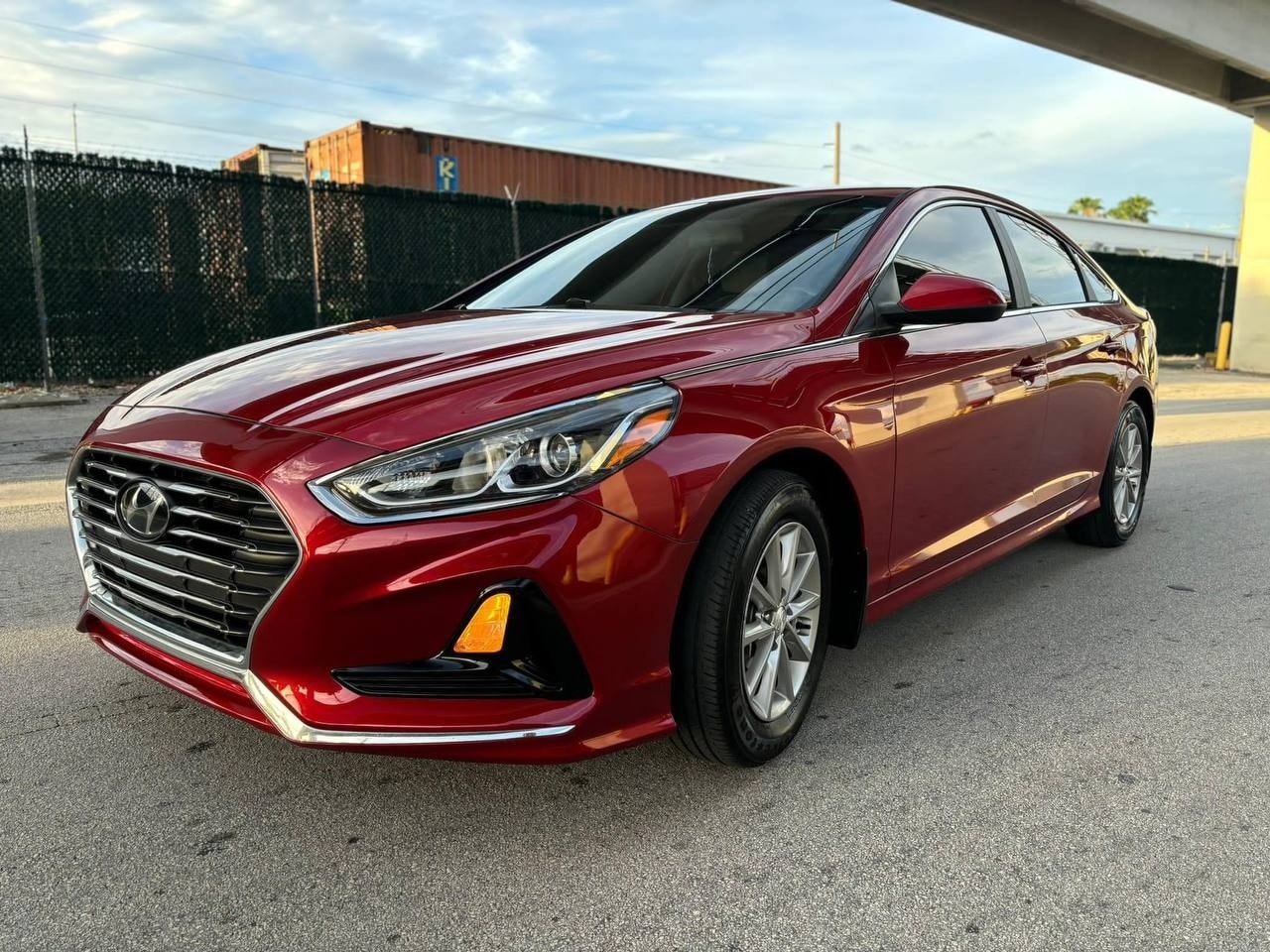 2019 Hyundai Sonata SE – 2.4L Sedan - Image 4