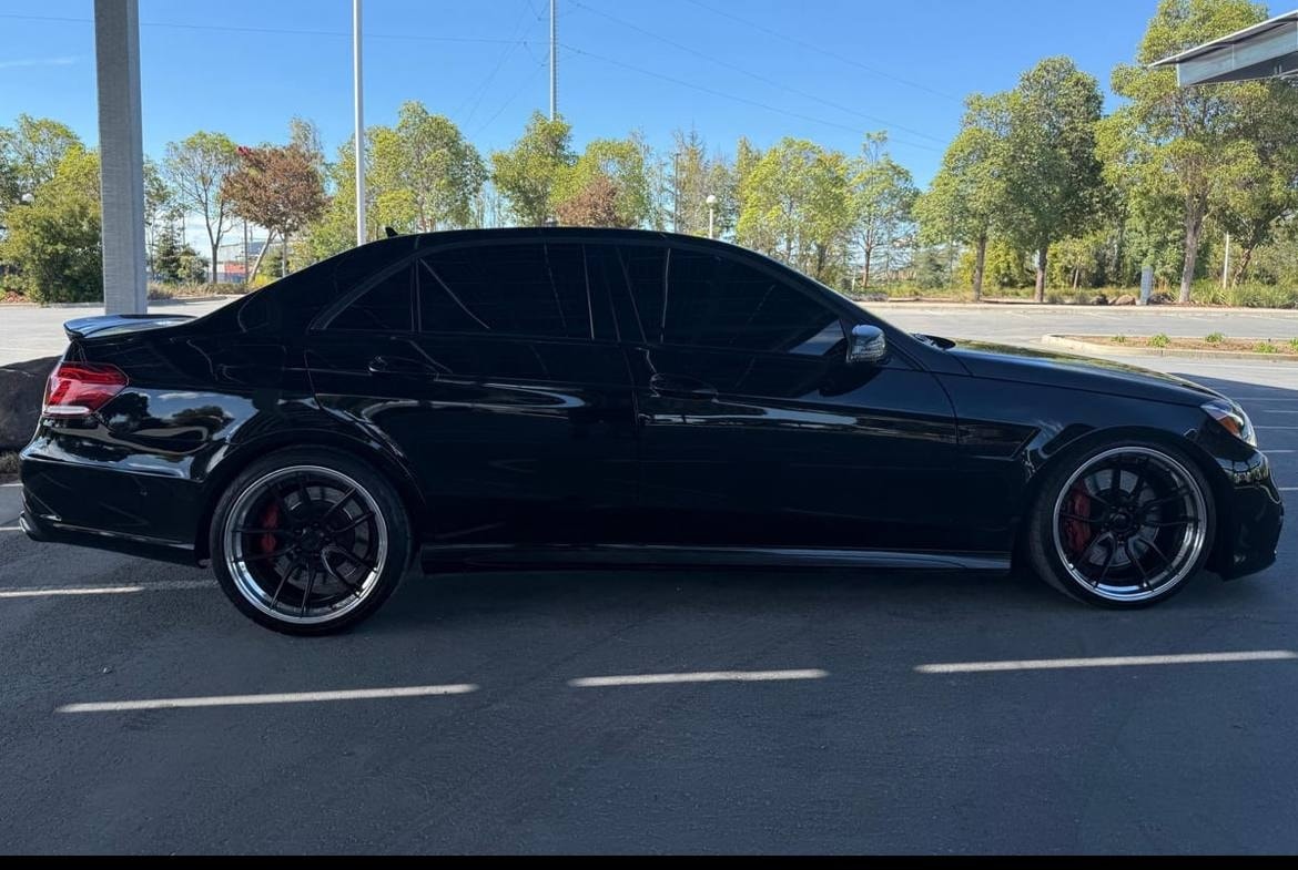 2016 Mercedes-Benz E-Class AMG – 5.5L Bi-Turbo V8 - Image 2