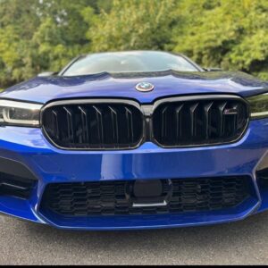 BMW F90 M5 – 4.4L Twin-Turbo V8 (AWD)