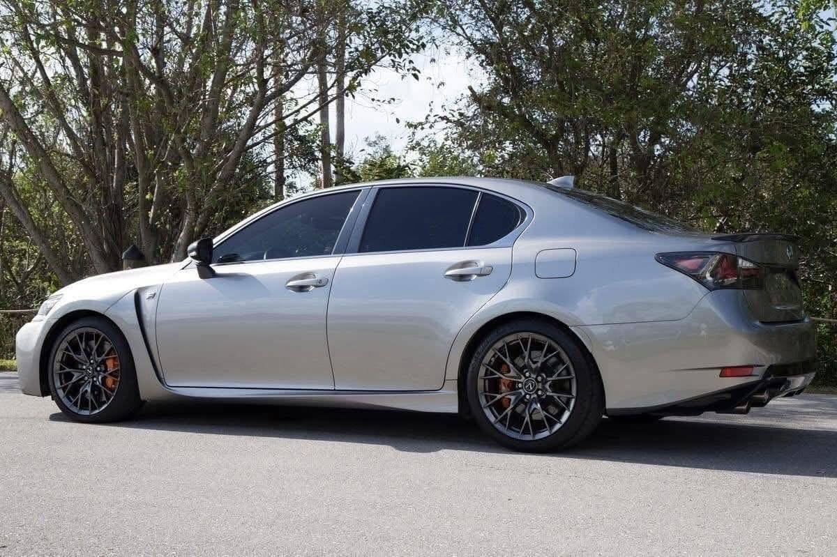 2017 Lexus GS F – 5.0L V8 Performance Sedan - Image 3