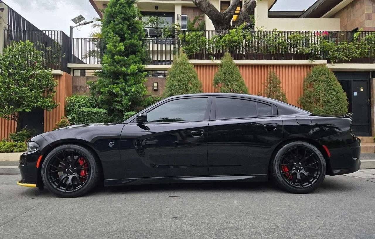 2020 Dodge Charger SRT Hellcat – 6.2L Supercharged V8 Sedan - Image 2