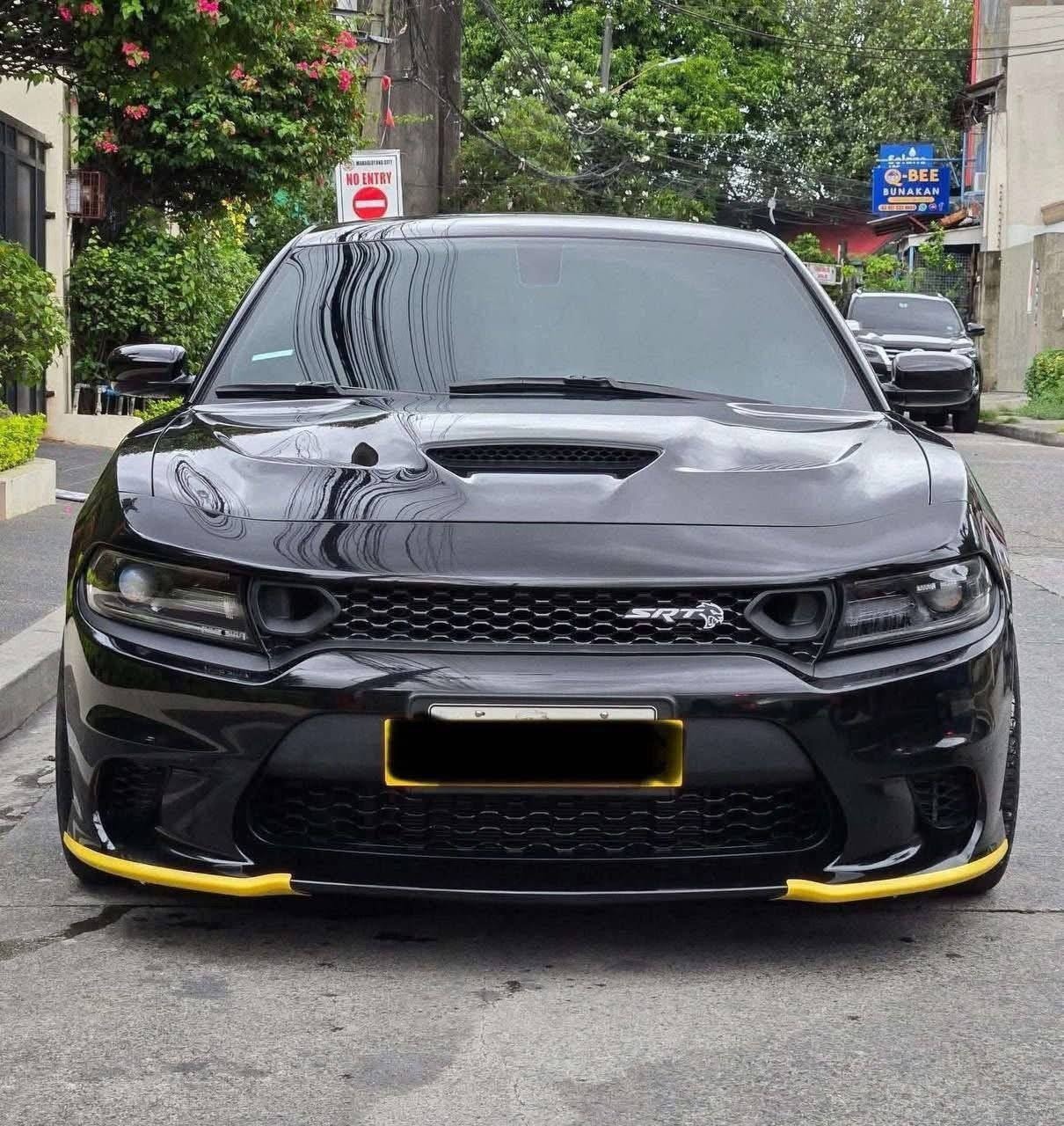 2020 Dodge Charger SRT Hellcat – 6.2L Supercharged V8 Sedan